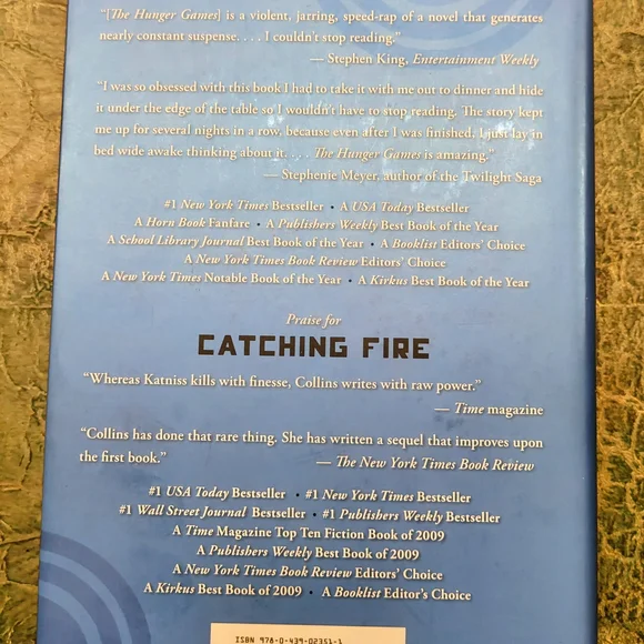 Mockingjay Hardcover Book First Edition - Picture 2 of 2